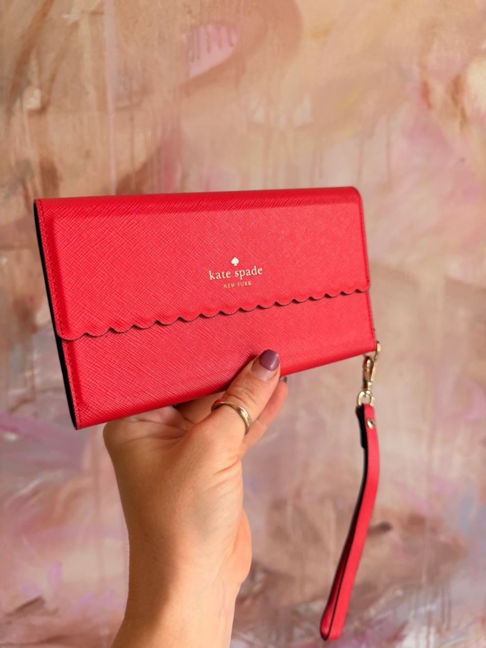 kate spade Red Scalloped-Edge Wristlet Clutch
